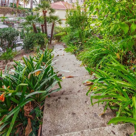 A Due Passi Dal Mare By Wonderful Italy Санремо