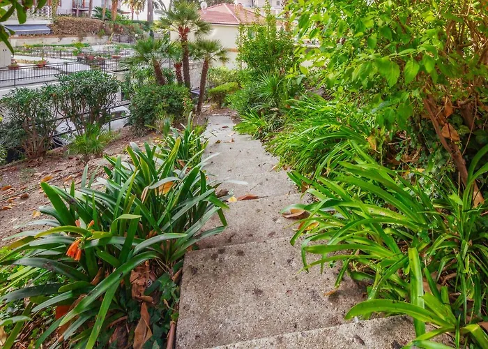 A Due Passi Dal Mare By Wonderful Italy Sanremo